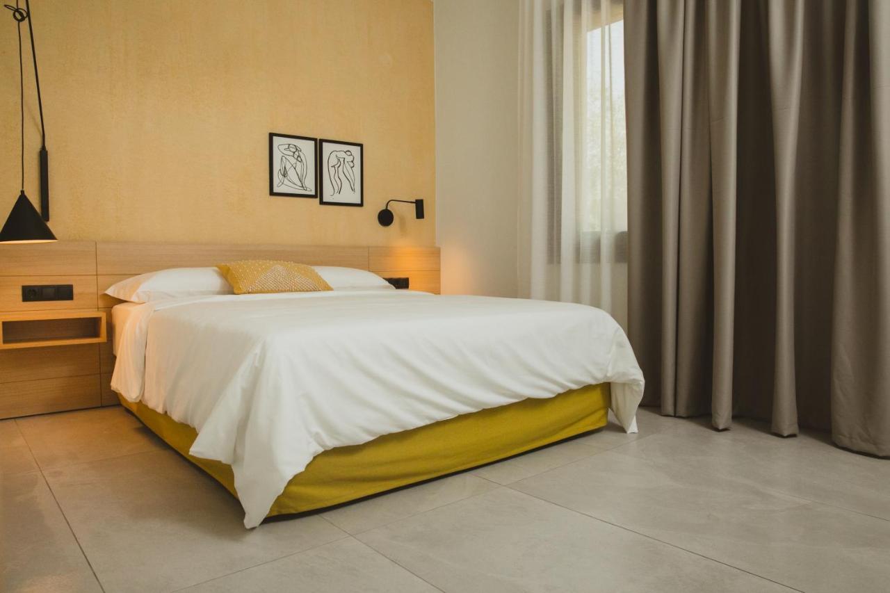 Essentia Vita Comfy Suites Limenas  Zewnętrze zdjęcie
